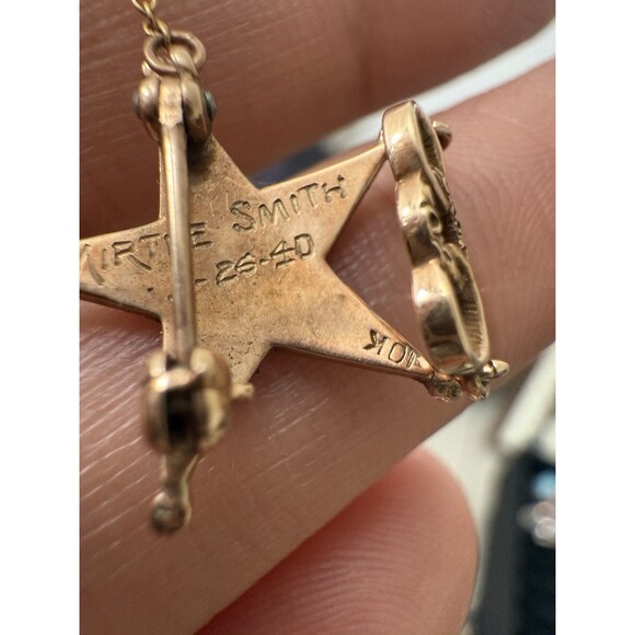 Vintage 10k Gold Pin Brooch - Picture 4 of 5